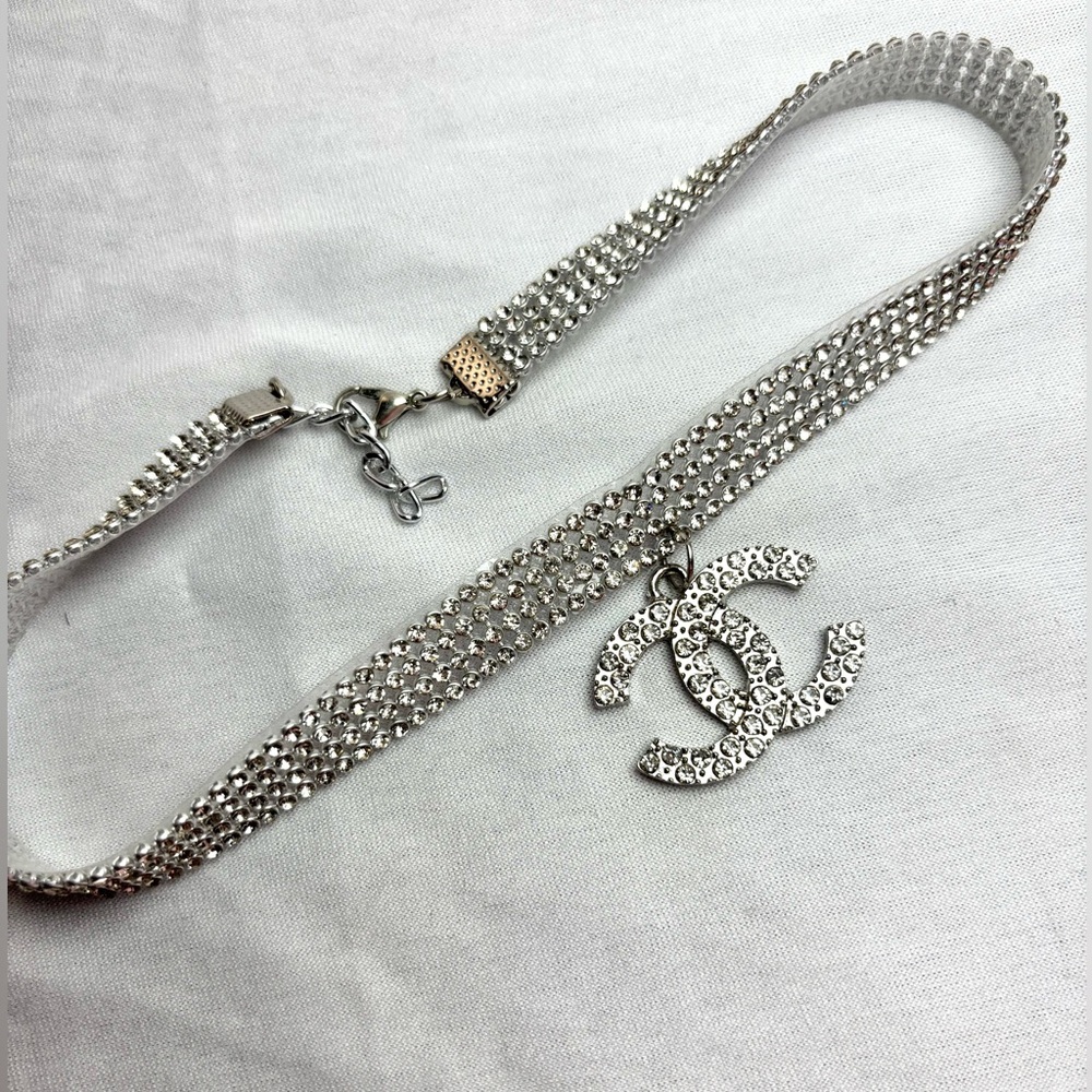 Rhinestone Silver Crystal Pendant Choker New! - Picture 7 of 8